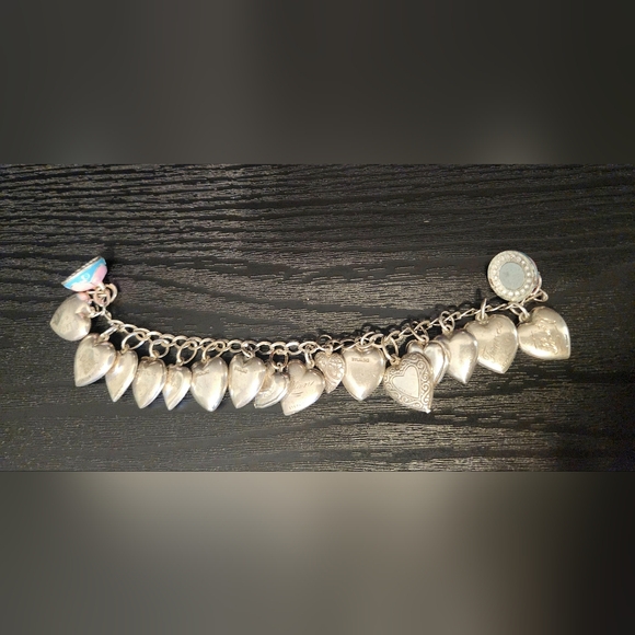 SOLD🔥💕Antique Victorian Sterling Silver 16 Puffy Heart Charm Bracelet Enamel - Picture 17 of 17